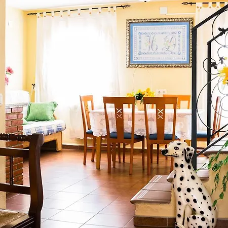 Las Calabazas Barrado Room photo